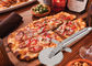 Cortador de aço inoxidável de lustro de lixamento da pizza com enchimento 198 x 67 x 25mm do punho
