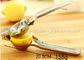 Espremedor de frutas de aço inoxidável do limão do profissional 304 com a imprensa do suco de limão do punho do silicone